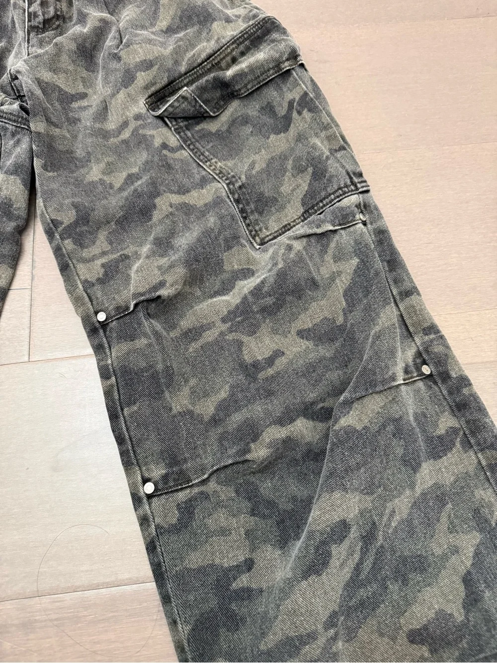 Men's Camo Cargo Pants - Olive Green